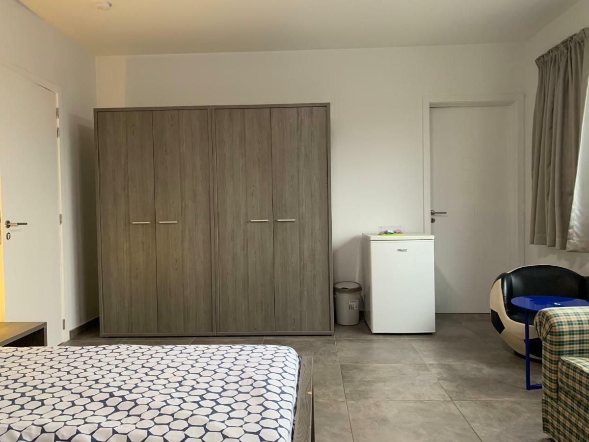 Residence La Floraison Anderlecht Eksteriør billede